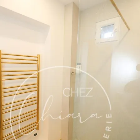 Apartment Urban Retreat In Paris